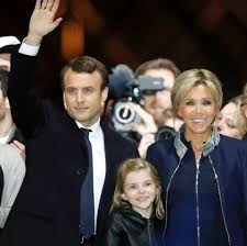 Brigitte Macron Channels A New Dishevelled Hairstyle In New York Brigitte Celebrities Old Women