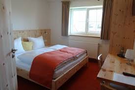 08.07.2021 top 10 ravensburg sehenswürdigkeiten: Unterkunft Zirben Zimmer 5 Zimmer In Ravensburg Gloveler