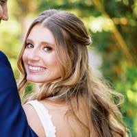 Ashleigh Wolfe's Instagram, Twitter & Facebook