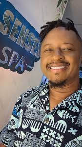 Hey guys. Do you know a mother who works hard and needs a break? Tag her  and say why she's amazing. I want to give a free spa treatment at Heavenly  Senses