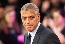 George Clooney chwali Adama Sandlera. "To wspaniały aktor"