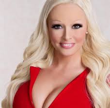 Nachrichten rund um daniela katzenberger: Die Kultblondine Im Lifestyle Check Daniela Katzenberger Verrat Ihre Beauty Geheimnisse Welt