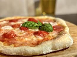 Pizza Come In Pizzeria Con Metodo Poolish In Attesa Di Pm E Un Ricetta Creata Dall Utente Lauradiflorio Questa Ricetta Bimby Potrebbe Quindi Non Essere Stata Testata La Troverai Nella Categoria Prodotti Da
