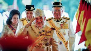 Sultan muhammad v's decision marks the first time a king has stepped. 5 Fakta Sultan Muhammad V Raja Malaysia Yang Menikahi Ratu Kecantikan Rusia Lifestyle Liputan6 Com