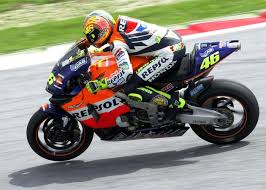 Gaji bersih untuk beli kereta honda. Valentino Rossi Ingin Jajal Lagi Motor Honda Kangen Berat Ya Gridoto Com