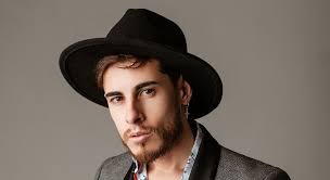 RUBÉN GALÁN llega «AHOGANDO LAS PENAS» en el mes del amor