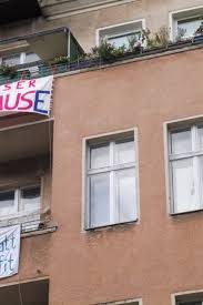 Häuser, wohnungen, wgs, zimmer (möbliert und unmöbliert). Berlin Ein Ganzes Haus Als Wg Geld Sz De