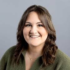 Michelle Talbot's Instagram, Twitter & Facebook