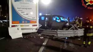 La telecamera interna controllerà i guidatori con autopilot di a. Incidente Sulla A21 Tra Brescia Sud E Manerbio 4 Morti