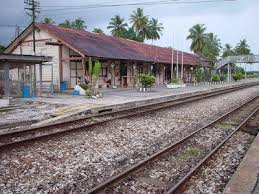 Railink yang merupakan anak usaha gabungan dari pt. Sejarah Landasan Kereta Api Teluk Intan Ke Tapah Road