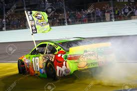 Echopark 250 at atlanta motor speedway | nascar xfinity series full race replay. Homestead Fl Nov 23 2015 Kyle Busch 18 Wins The 2015 Nascar Stock Photo Picture And Royalty Free Image Image 48810414
