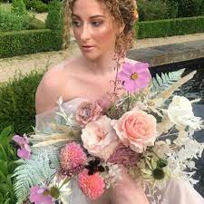 Northern ireland as a country with rich culture has its own emblems and symbols that are taken there very seriously. Wedding Flowers Belfast Northern Ireland Wedding Florists Ni Belfast