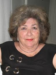 Anna Petruzzelli's Instagram, Twitter & Facebook