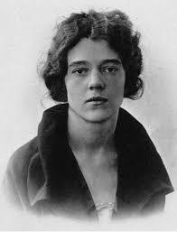 Cristina Morgan's Instagram, Twitter & Facebook