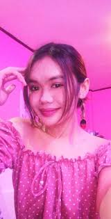 Handpainted Earrings by Neng