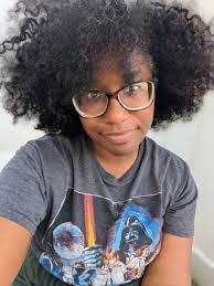 Sonia Thacker's Instagram, Twitter & Facebook