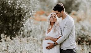 Angela price is well known in the ice hockey world for being the wife of carey price. Angela Price Se Confie Sur La Vie Avec Carey Fan De Hockey