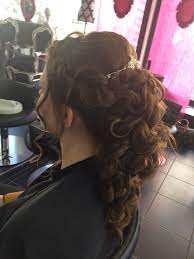 Coiffure Bouclee Mariage Demi Attache Tresse Coiffure Coiffure Mariage Coiffure Bouclee
