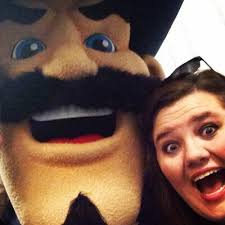 Emily Augustin (@XUEmily)