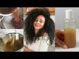 Locken Die Lange Halten Wunscht Sich Wohl Jede Frau Wie Sie Auch Bis In Den Abend Ihre Definition Beibehalten Ohne Locken Machen Naturliche Frisuren Leave In