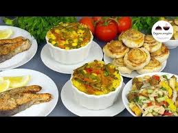 что приготовить на обед и ужин быстро и вкусно Zapechennaya Ryba Salat S Kurochkoj I Ovoshami Ris I Bulochki S Koricej Iz Sloenogo Testa Prazdnichnyj Uzhin Za 1 5 Chasa Youtube Prostye Recepty Eda Kulinariya