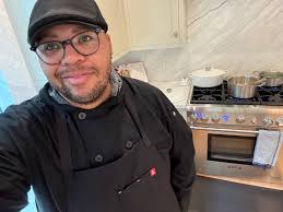 Denver All-Day Crossback Apron