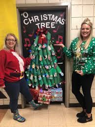 Harlan Elementary School Christmas Door Harlan Independent Schools Facebook