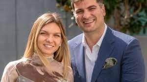 Maybe you would like to learn more about one of these? Foto Simona Halep Incantatoare Alaturi De Iubitul Toni Iuruc La Botezul Nepotelului