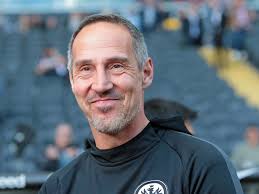 Florian kohfeldt (38/werder bremen/vertrag bis 2023): Werder Bremen Trainer Der Saison Adi Hutter Hangt Florian Kohfeldt Ab News