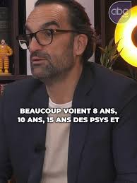 Praticienne en hypnose depuis 11 ans, Priscilla Lowe a développé sa pr...