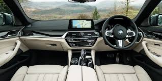 Experience bmw m8 coupé, bmw m8 coupé the interior of the bmw m850i coupé impresses with the finest material and combines outstanding comfort with exclusive. Bmw Seria 5 2018 Interior What S New