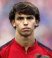 1.81 m (5 ft 11 in) playing position. Joao Felix 2017 2018 Spieler Fussballdaten