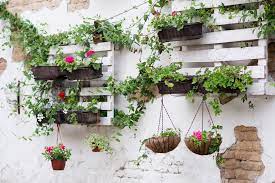 Our favorite home and garden diy projects require. 23 Diy Garden Projects For Your Outdoor Living Space Extra Space Storage