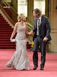 He is from north america descent and nationality is american. Why Kristen Bell And Dax Shepard Are A Power Couple