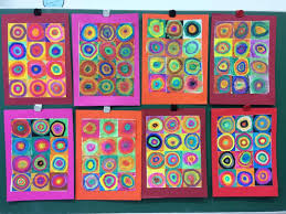 Konzentrische Kreise Nach Wassily Kandinsky Es Gab Erstaunte Ooohs Und Aaahs Als Die 12 Quadrate Zu Einem G Wassily Kandinsky Kunst Klassenzimmer Kandinsky