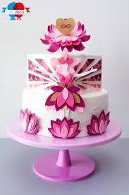 Nos Creations Lotus Mother Cake Revol Cake Design Nantes Idee Deco Gateau Idee Gateau Gateau Fleur