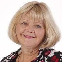 Karen Kusko's Instagram, Twitter & Facebook