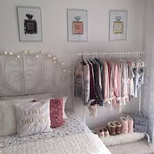 Instagram Photo By Roomforgirl Zimmer Zimmer Einrichten Jugendzimmer Tumblr Zimmer Einrichtung