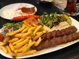 Wie Schmeckt Es Bei Buhara In Koeln Ostheim L Tuerkische Restaurants In Koeln Rezepte Turkisches Essen Teigtaschen Mit Hackfleisch