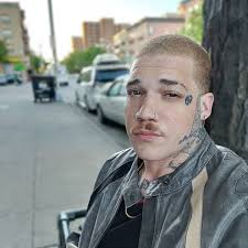 My demon time ain't nothing nice I'm tryna not to wear nothing twice  #menstattoos #mixedmen #menwithstyle #light👿👿👿👿bright #redhead