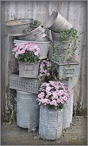 Original Creator Of The Brooch Bouquet 1983 Design Me Vintage Blog Gorgeous Garden Things Garten Garten Deko Garten Deco