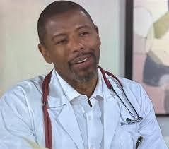 Antoinette Sheppard's Instagram, Twitter & Facebook