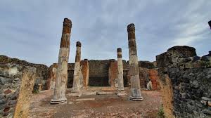 , schlacht bei issos, haus des fauns. Wieder Intakt Die Restaurierung Der Saulen Der Casa Del Fauno In Pompeji Antike Welt