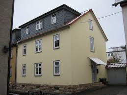 Mit 16 wohnungen die hier im letzten jahr neu entstanden, sollte bad salzungen für jeden, der hier eine wohnung mieten möchte, dass passende bereit halten. Wohnung Mieten Vermietungen Fur Wohnungen In Bad Salzungen
