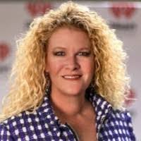 Shannon Bentham's Instagram, Twitter & Facebook