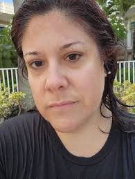 woman travels and eats alone with her dog