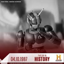 Pembayaran mudah, pengiriman cepat & bisa cicil 0%. Ksatria Baja Hitam Suria Perkasa Hitam Family Kamen Riders Page 41 Carigold Forum