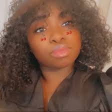 Shaniqua Johnson's Instagram, Twitter & Facebook