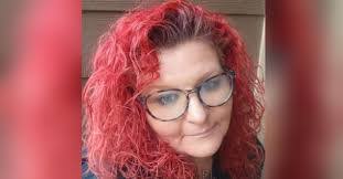 Anna Groves's Instagram, Twitter & Facebook