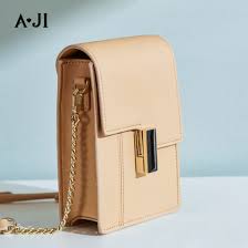 Explore latest collection of leather sling bags and side purse at great offers. Aji Multi Color Women S Chain Sling Bag Popular Name Brand Sleek Shoulder Bags For Ladies China Leather Handbag And Handbag Price Made In China Com